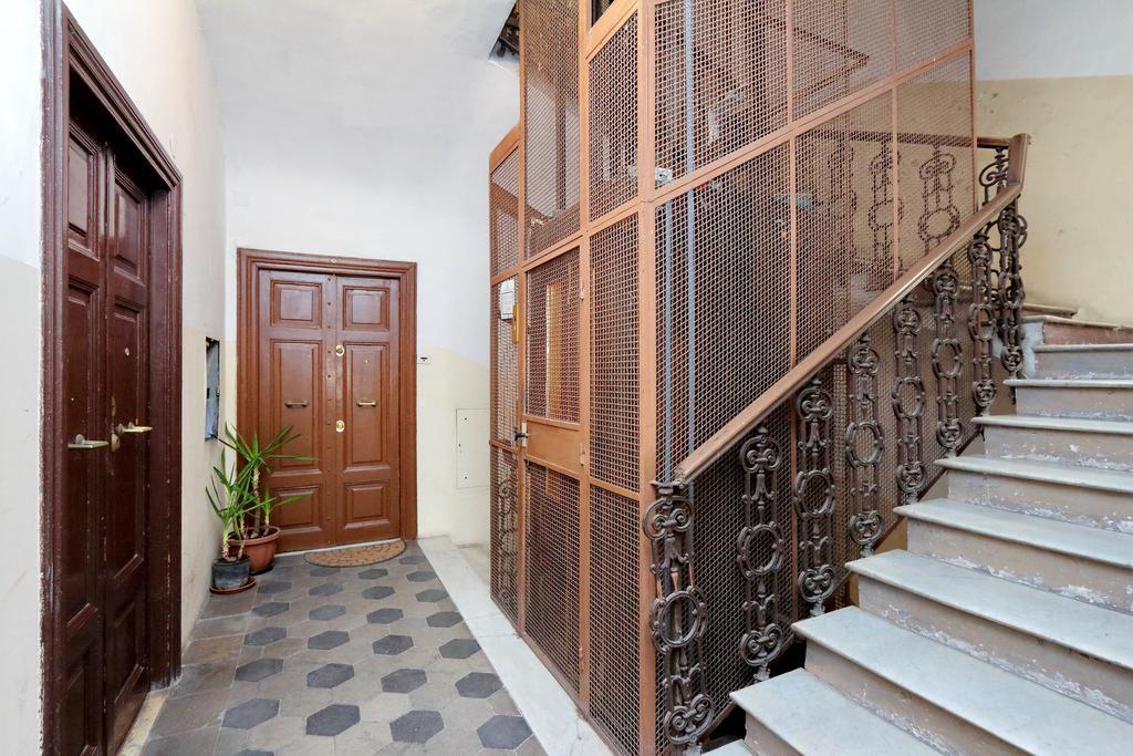 Lucky Home Rooms Rome Exterior photo